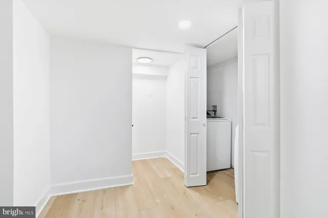 a view of house with a yard