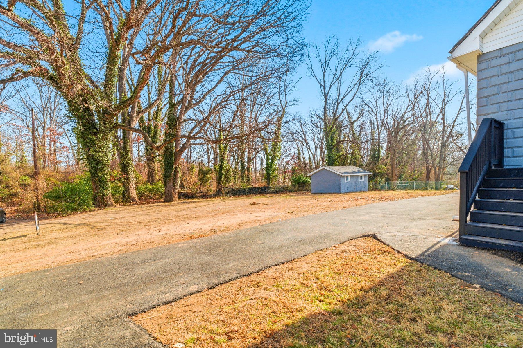 413 1st Avenue Halethorpe, MD 21227 - Photo 4 of 38