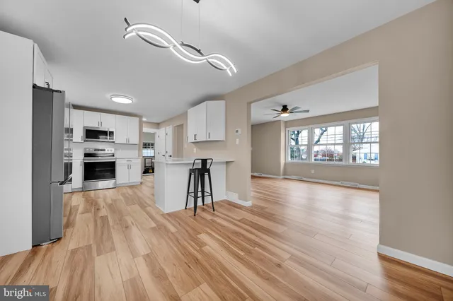 $550,000 | 323 Edgewood Avenue, Lansdale, PA 19446