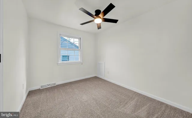 $550,000 | 323 Edgewood Avenue, Lansdale, PA 19446