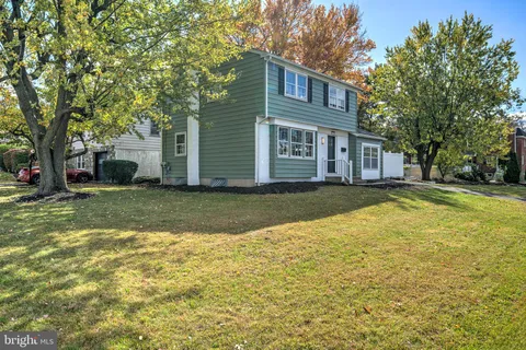 $550,000 | 323 Edgewood Avenue, Lansdale, PA 19446