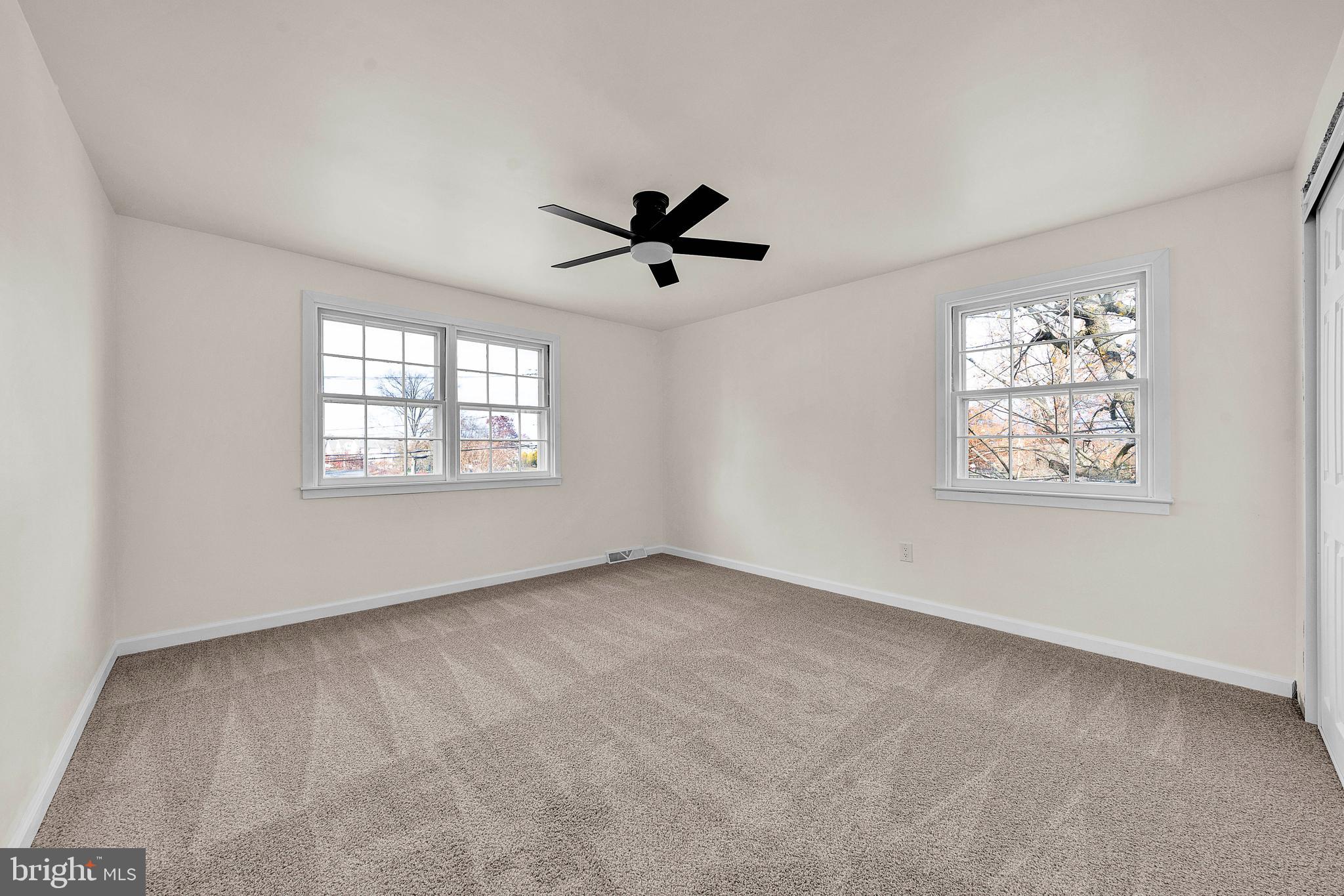 323 Edgewood Avenue Lansdale, PA 19446 - Photo 36 of 51