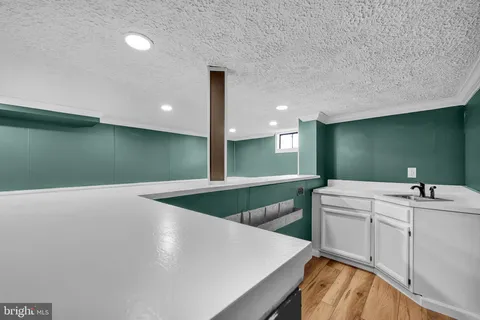 $550,000 | 323 Edgewood Avenue, Lansdale, PA 19446