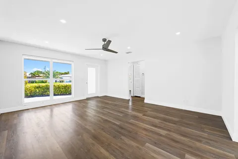 $525,000 | 4751 Northeast 2nd Avenue, Oakland Park, FL 33334