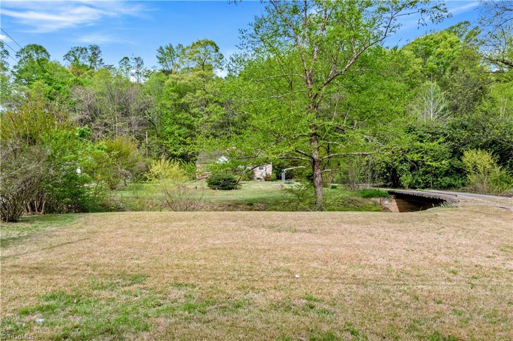 4756 Baux Mountain Road Winston-Salem, NC 27105 - Photo 24 of 24