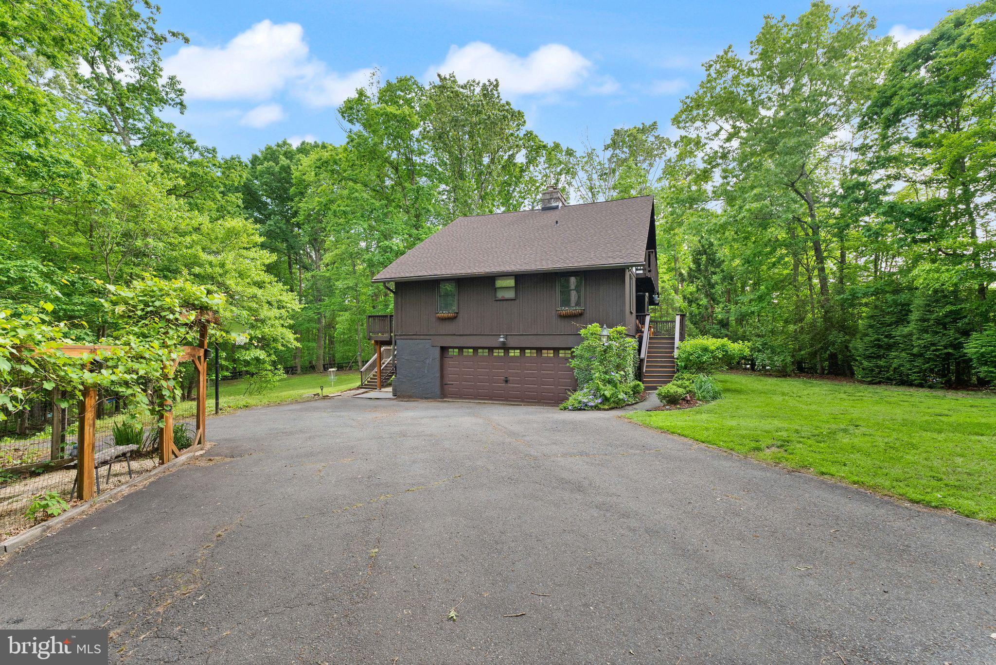 11713 Henderson Road Clifton, VA 20124 - Photo 50 of 52 Gallery Image 50