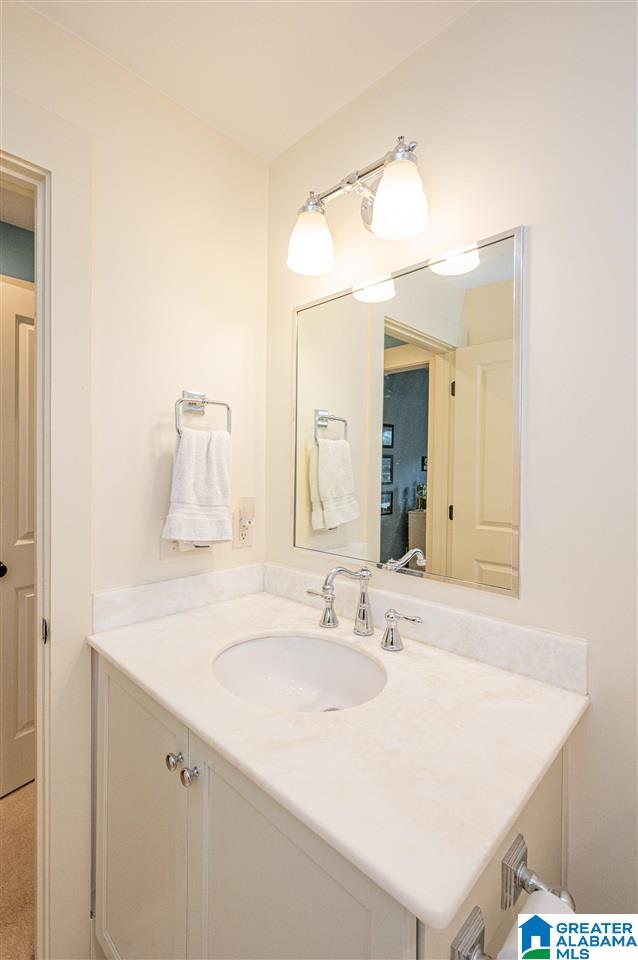 905 Highland Road Birmingham, AL 35209 - Photo 37 of 48