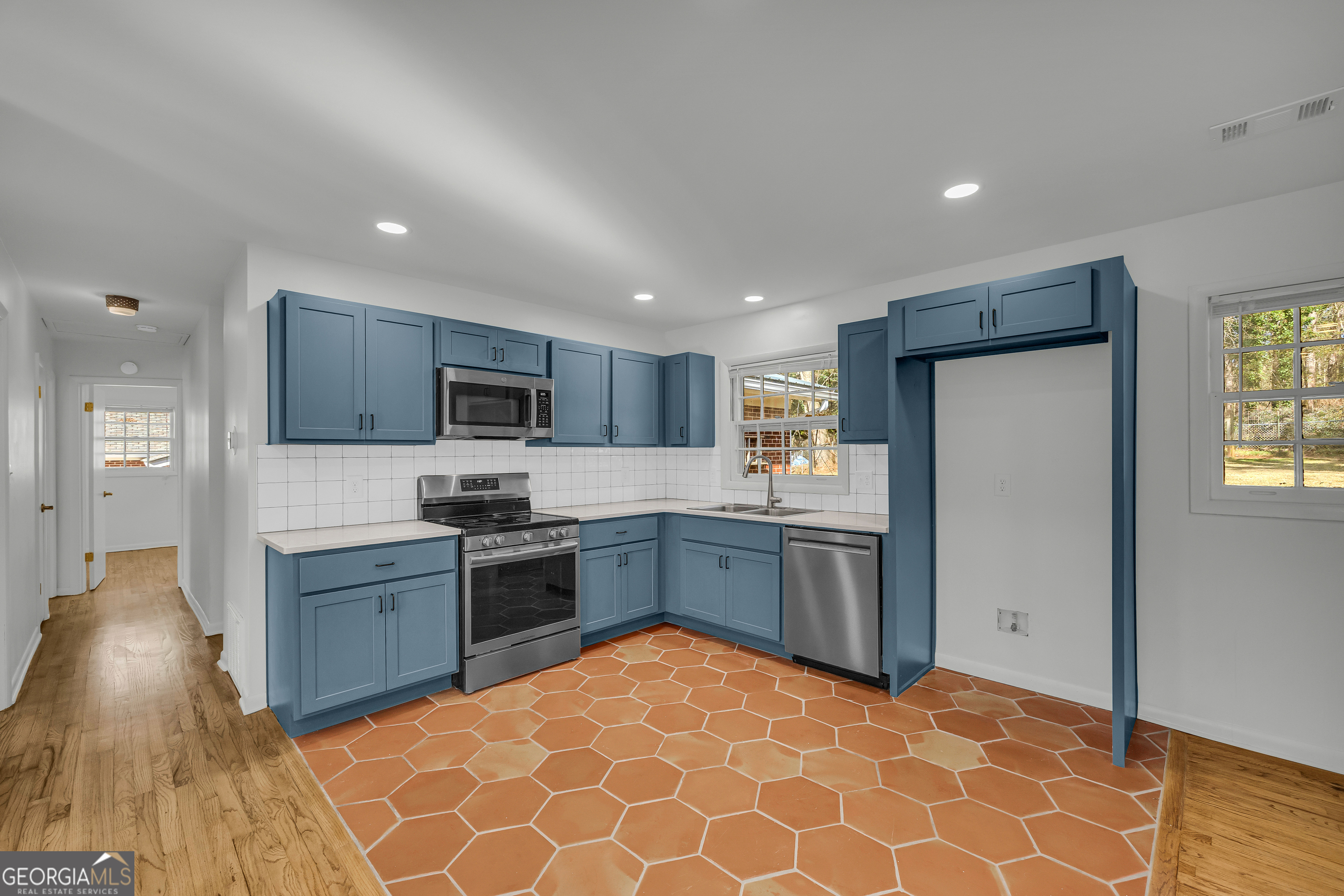 342 Knottingham Drive Athens, GA 30606 - Photo 17 of 49