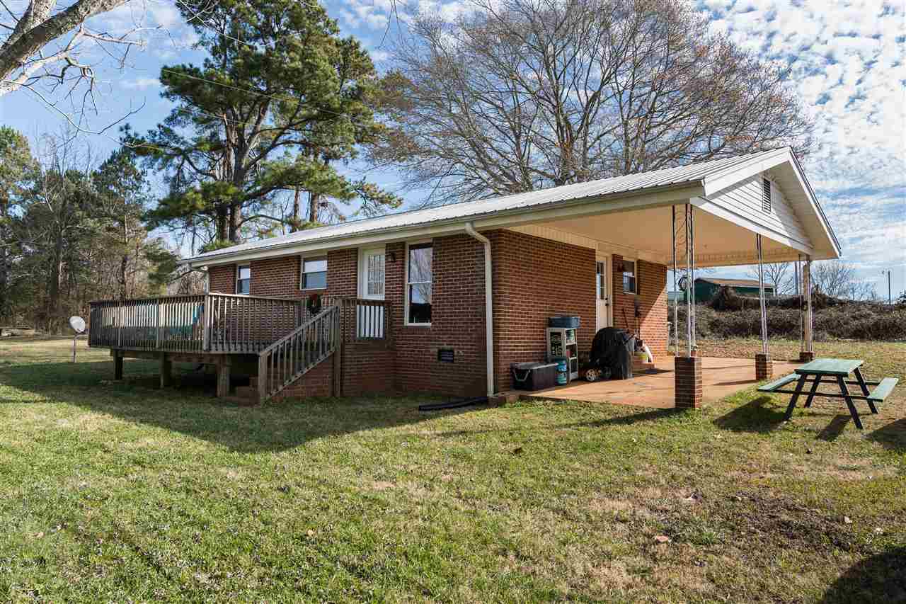 197 Leonard Parks Road Chesnee, SC 29323 - Photo 3 of 26