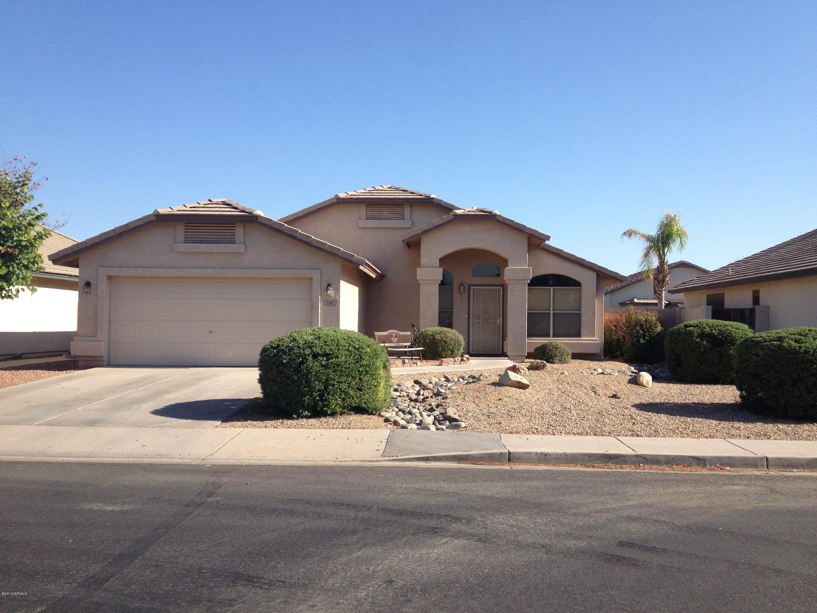 2242 East Smoke Tree Road Gilbert, AZ 85296 - Photo 1 of 1 Front