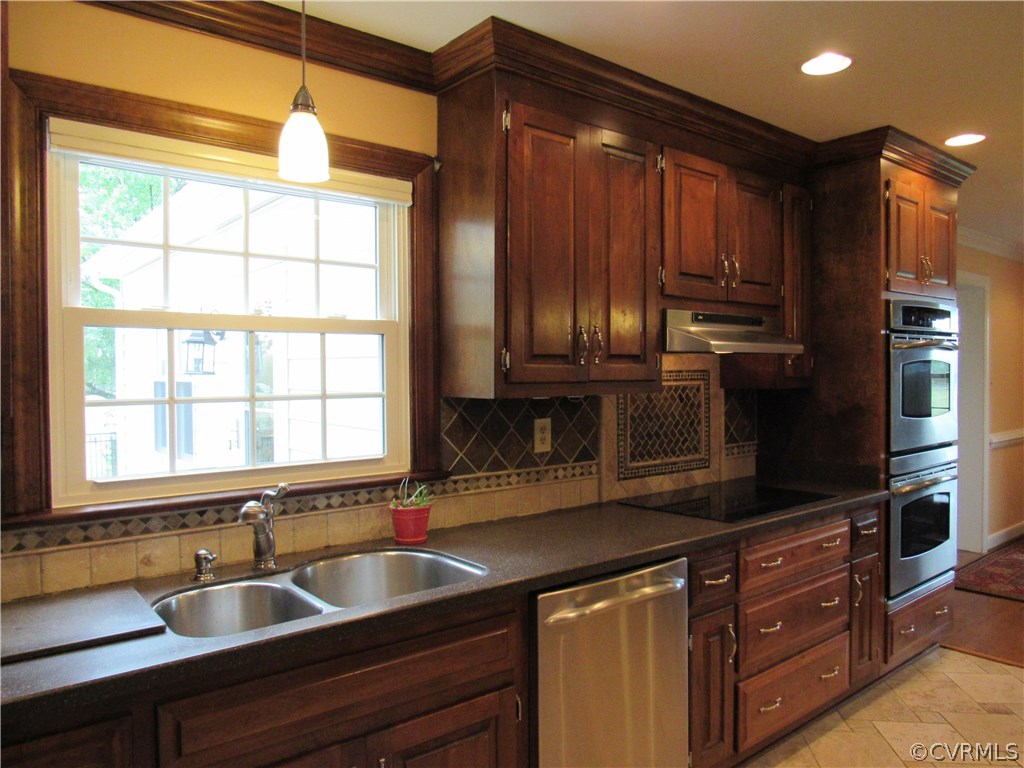 13449 Ashland Road Ashland, VA 23005 - Photo 15 of 50 Kitchen sink overlooks pool area