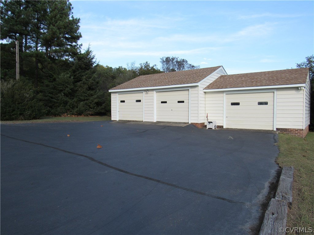 13449 Ashland Road Ashland, VA 23005 - Photo 38 of 50 3 bay garage with electricity and running water