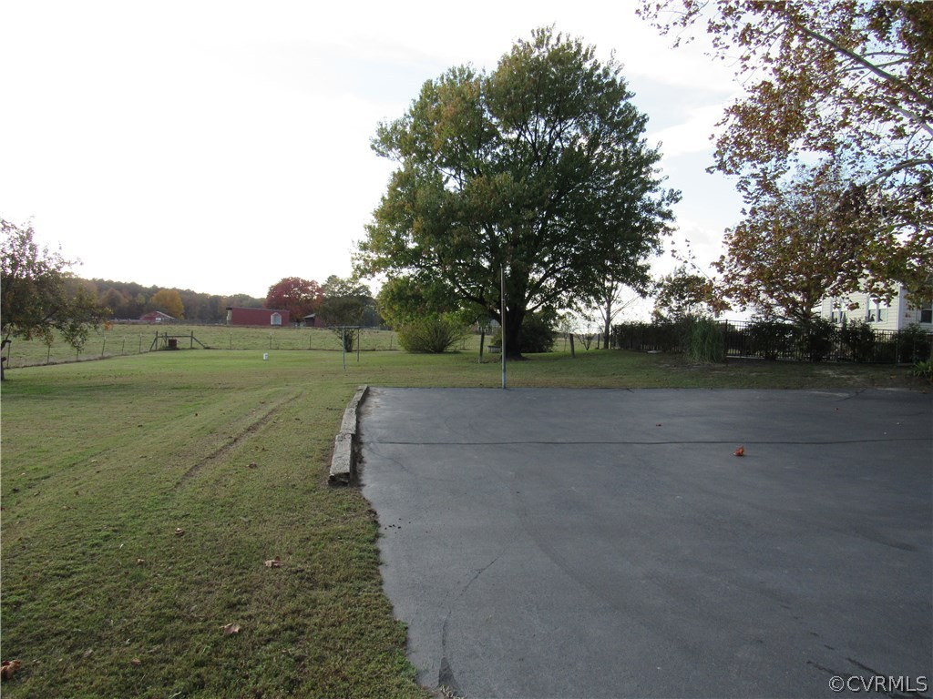 13449 Ashland Road Ashland, VA 23005 - Photo 44 of 50 Ample paved parking