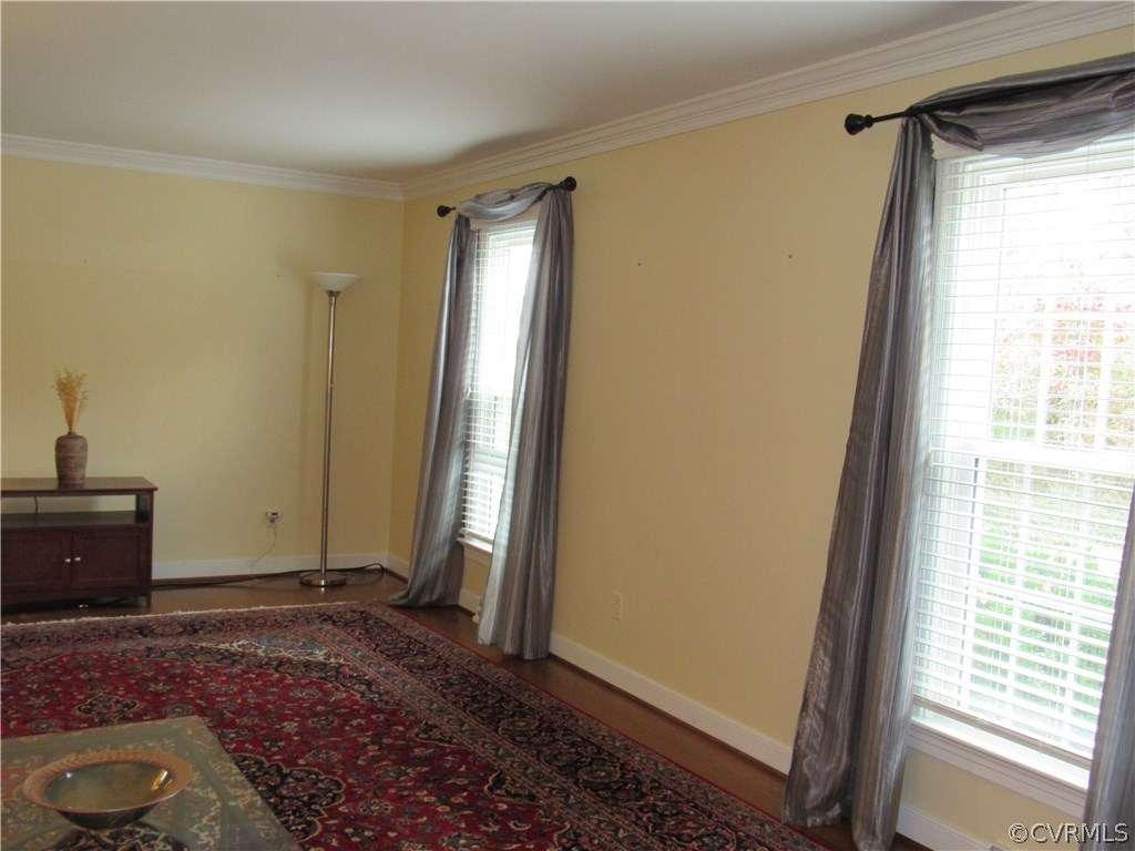 13449 Ashland Road Ashland, VA 23005 - Photo 10 of 50 Double windows and wood floors in living room