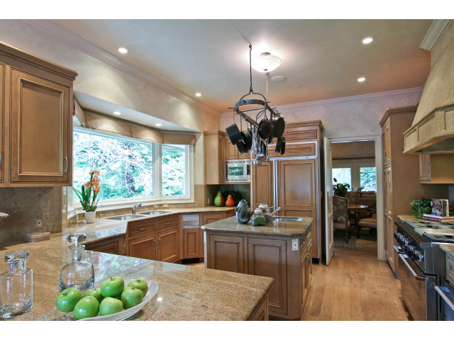 623 Morningside Road Los Altos, CA 94022 - Photo 5 of 14