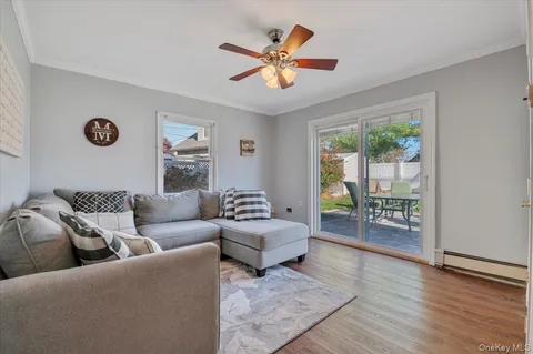 $749,000 | 126 Swan Lane, Levittown, NY 11756