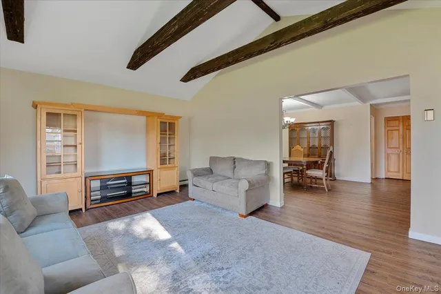 $749,000 | 126 Swan Lane, Levittown, NY 11756