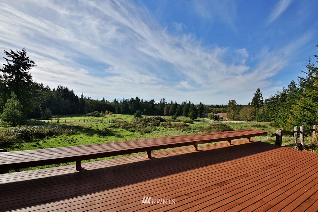 4244 Shokowakan Road Clinton, WA 98236 - Photo 23 of 25 Gallery Image 23