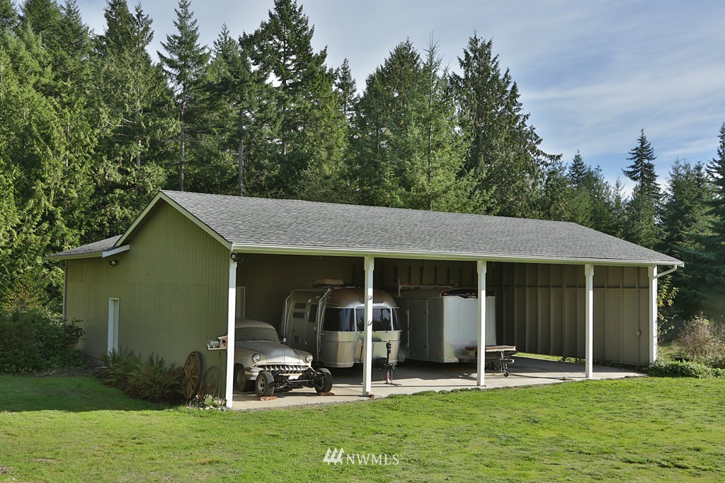 4244 Shokowakan Road Clinton, WA 98236 - Photo 25 of 25 Gallery Image 25