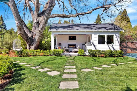 $3,495,000 | 942 Raintree Place, Lafayette, CA 94549