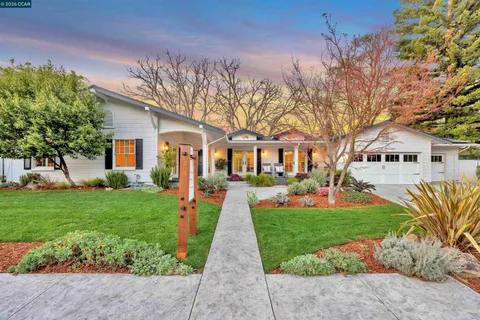 $3,495,000 | 942 Raintree Place, Lafayette, CA 94549