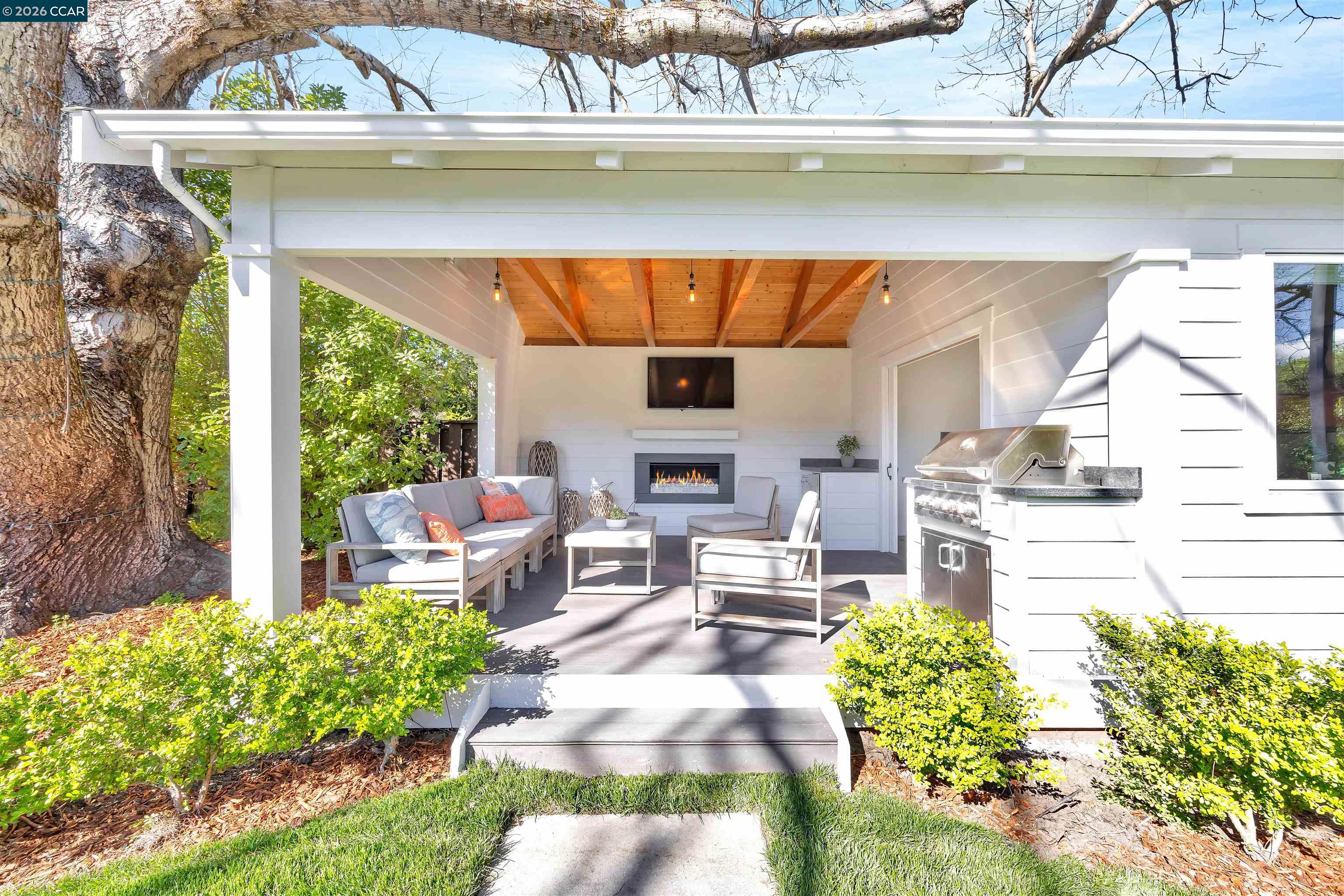 942 Raintree Place Lafayette, CA 94549 - Photo 38 of 53