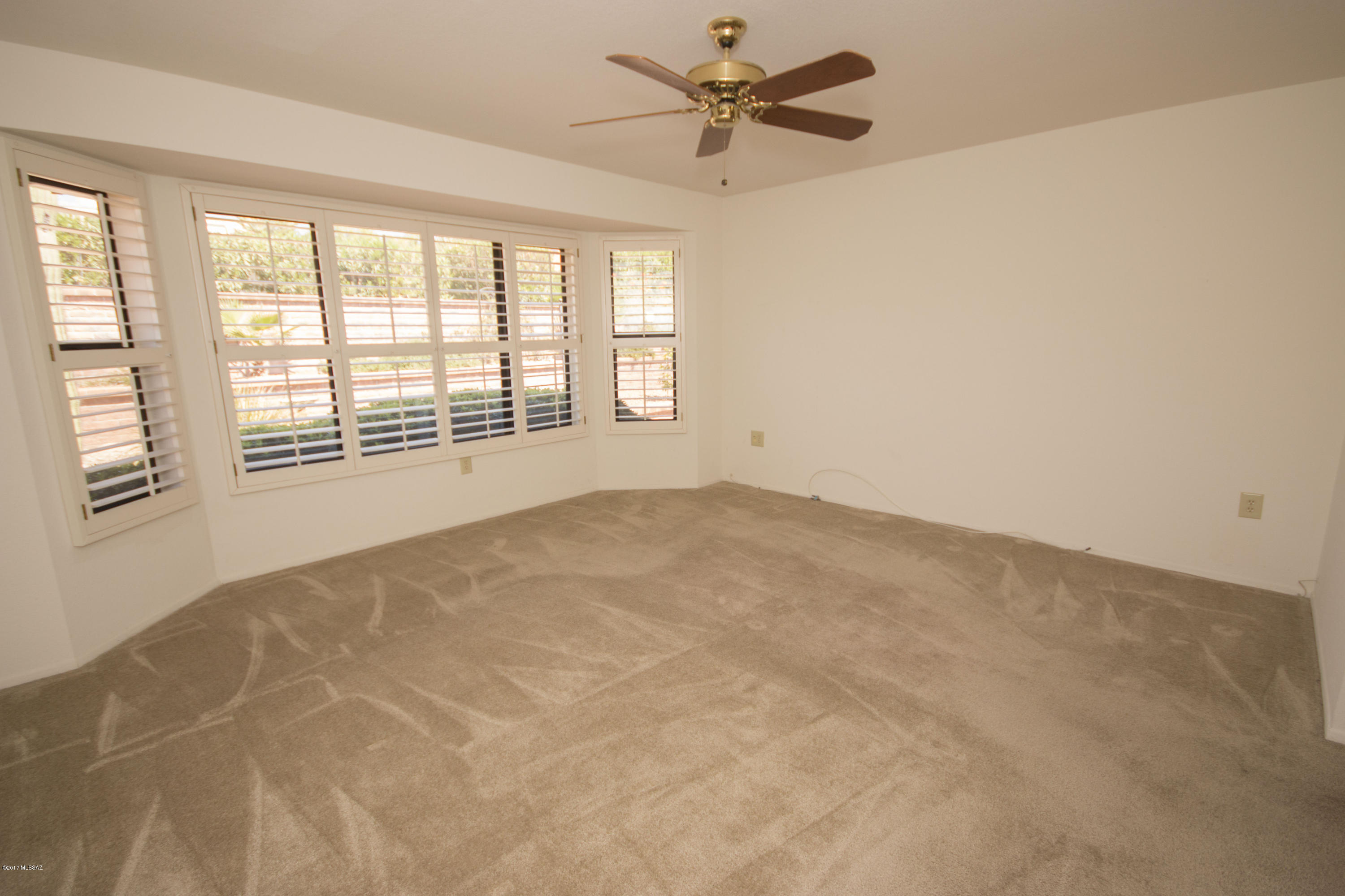945 East Rising Sun Drive Oro Valley, AZ 85755 - Photo 17 of 24