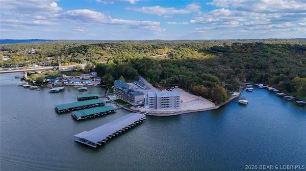 $449,000 | 290 Plaza Bch Drive, Unit 3D, Camdenton, MO 65020