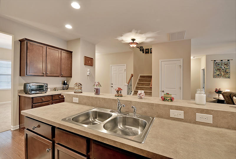 219 Decatur Drive Summerville, SC 29486 - Photo 12 of 37 DSC_0479_DSC_0483-copy