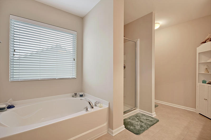 219 Decatur Drive Summerville, SC 29486 - Photo 23 of 37 DSC_0389_DSC_0392-copy