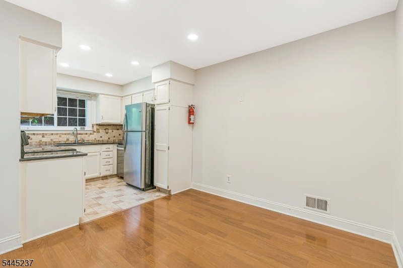 3 Tory Court Bedminster, NJ 07921 - Photo 11 of 28