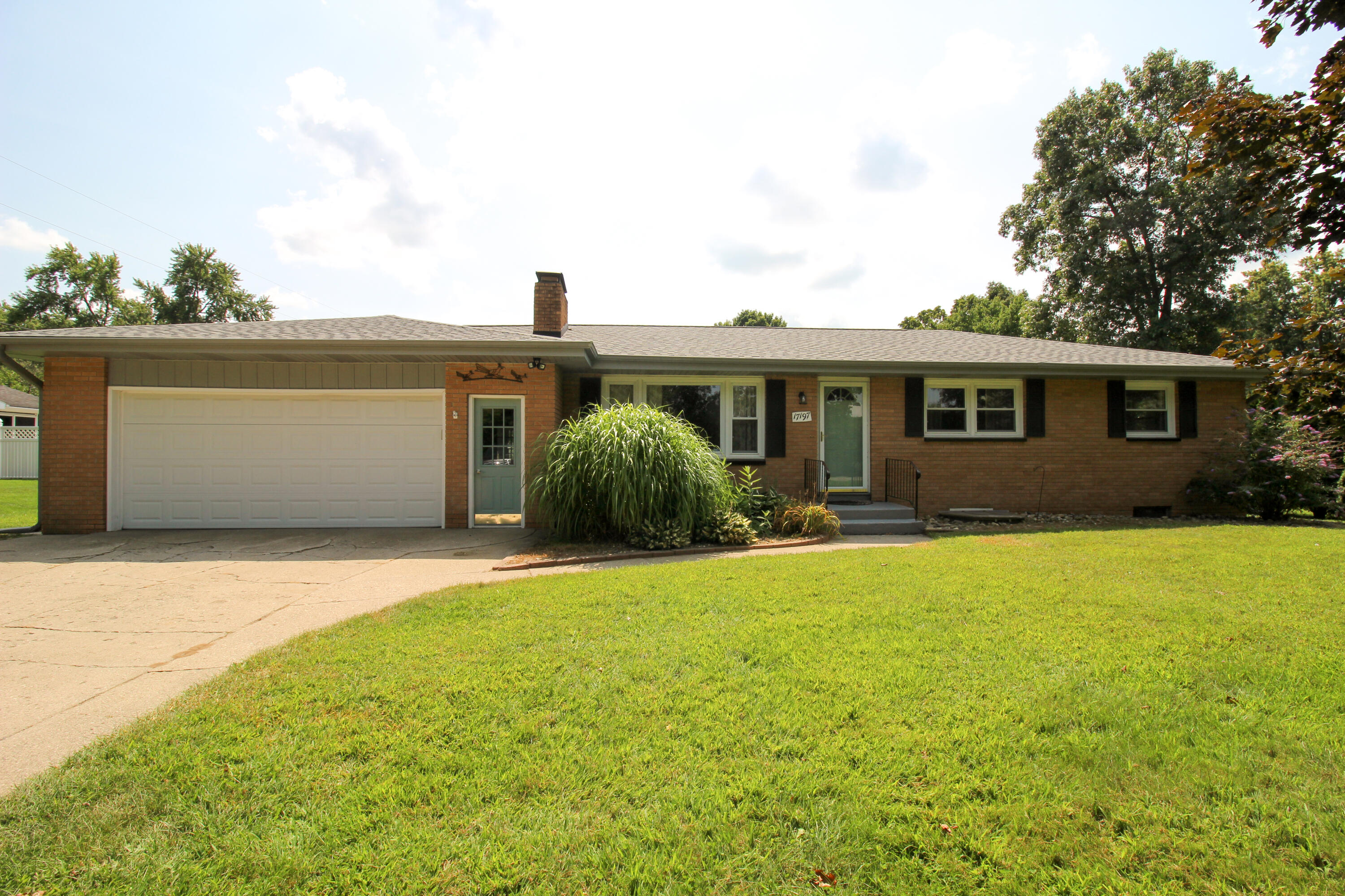 17197 Moorepark Road Three Rivers, MI 49093 - Photo 1 of 30 Moorepark-31
