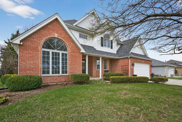 $530,000 | 481 Kingston Drive, New Lenox, IL 60451
