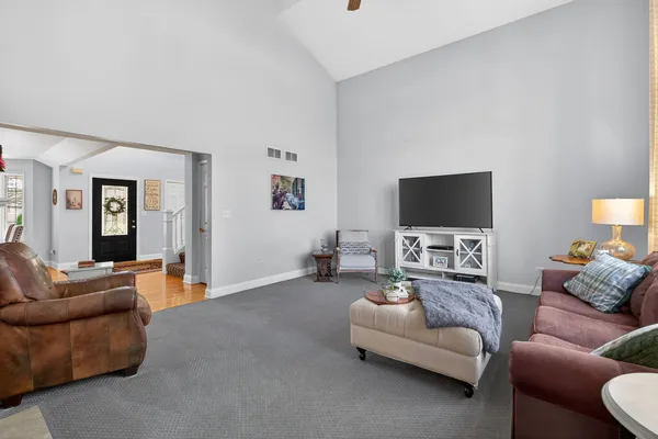 $530,000 | 481 Kingston Drive, New Lenox, IL 60451