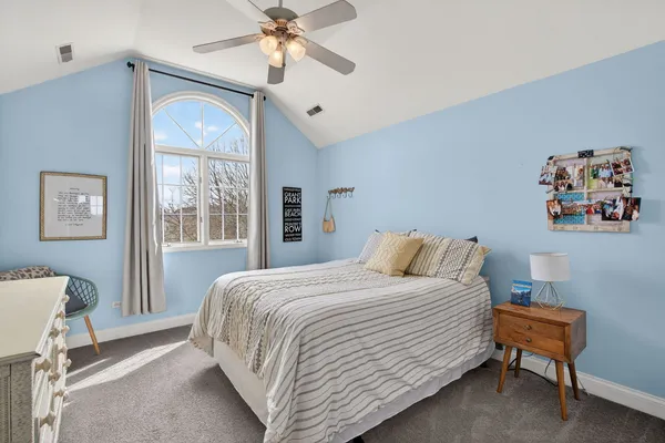 $530,000 | 481 Kingston Drive, New Lenox, IL 60451