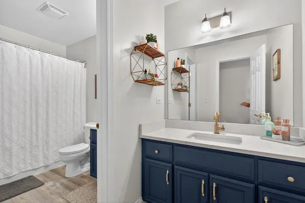 $530,000 | 481 Kingston Drive, New Lenox, IL 60451