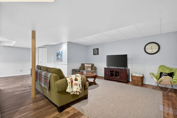 $530,000 | 481 Kingston Drive, New Lenox, IL 60451