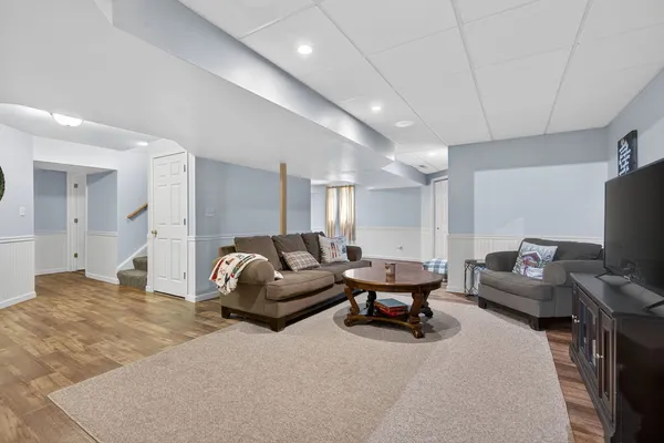 $530,000 | 481 Kingston Drive, New Lenox, IL 60451