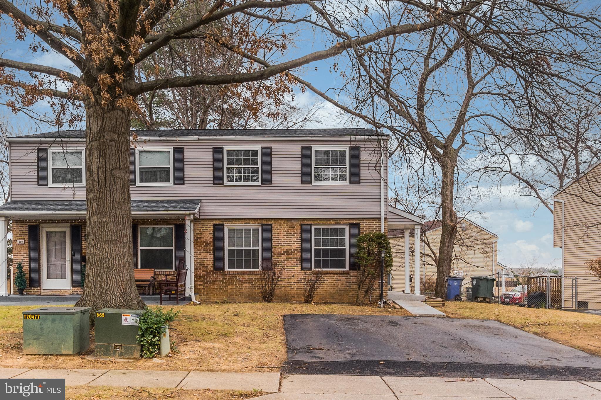 305 Heather Ridge Drive Frederick, MD 21702 - Photo 1 of 24 View from the front Pic 1