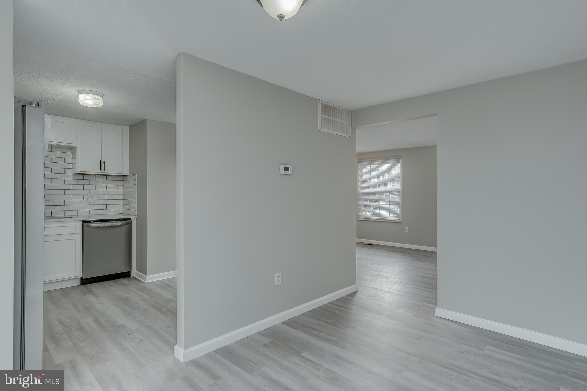 305 Heather Ridge Drive Frederick, MD 21702 - Photo 8 of 24 Kitchen Pic 4