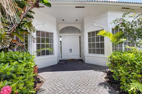 $2,999,000 | 5768 Harrington Way, Boca Raton, FL 33496