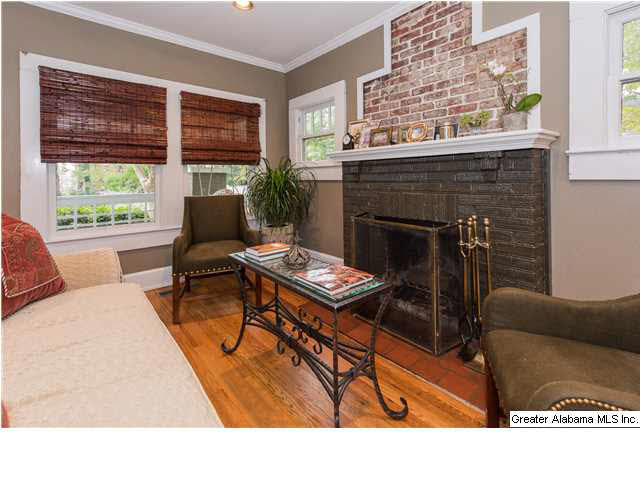2800 16th Place South Birmingham, AL 35209 - Photo 7 of 32