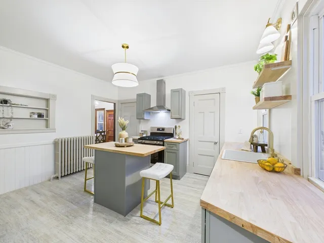 $439,900 | 138 Willis Street, New Bedford, MA 02740