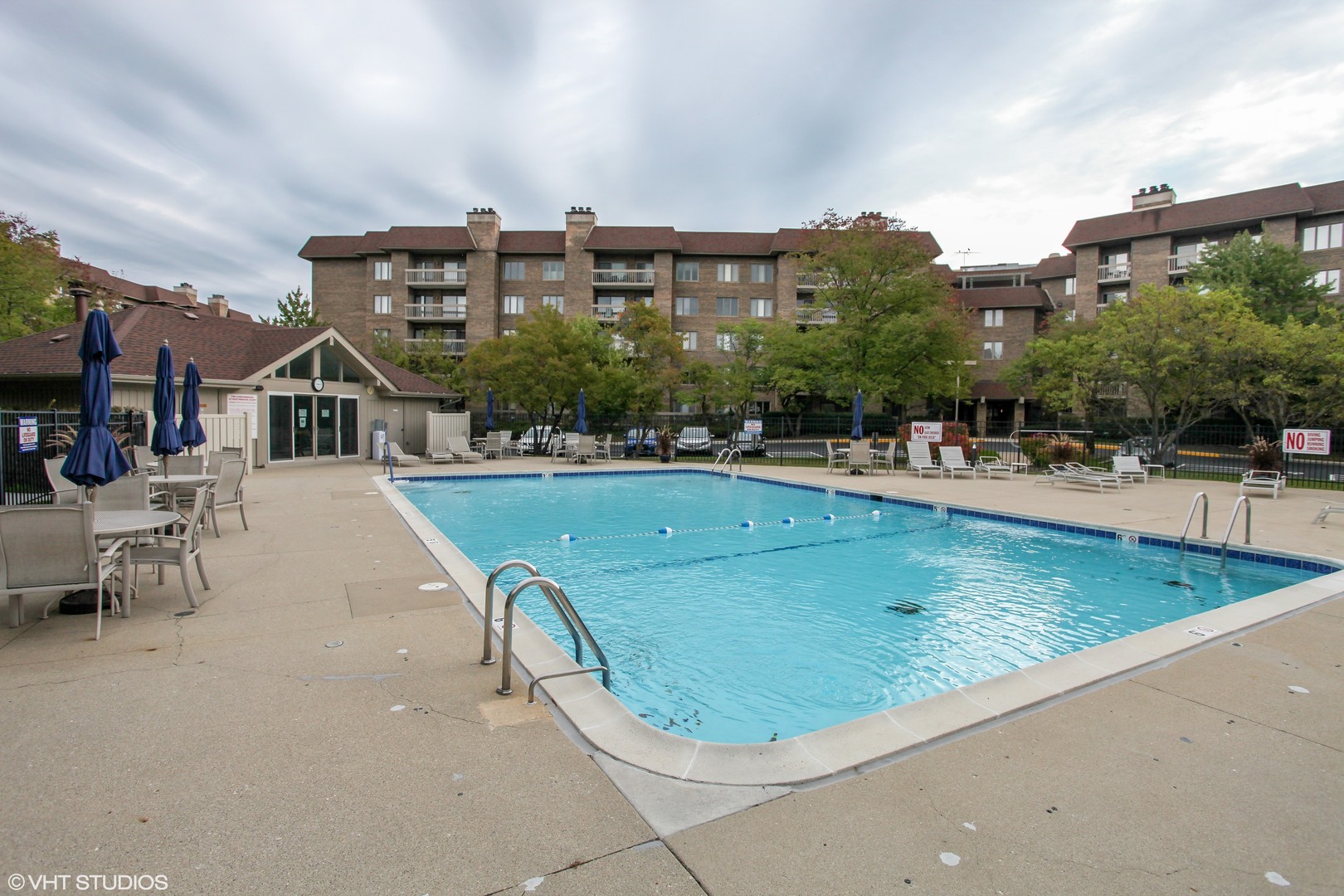 1250 Rudolph Drive, Unit 4G Northbrook, IL 60062 - Photo 16 of 16 Gallery Image 16