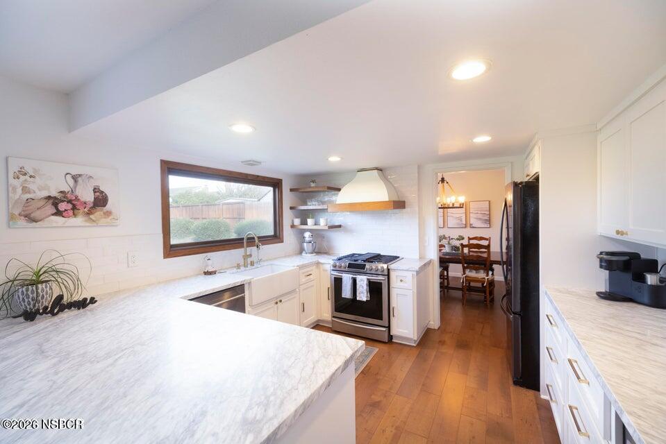 4358 Coachman Way Santa Maria, CA 93455 - Photo 6 of 35 20231002213736412670000000-o