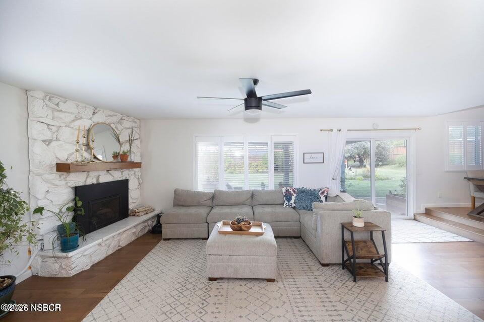 4358 Coachman Way Santa Maria, CA 93455 - Photo 9 of 35 20231002213932555023000000-o