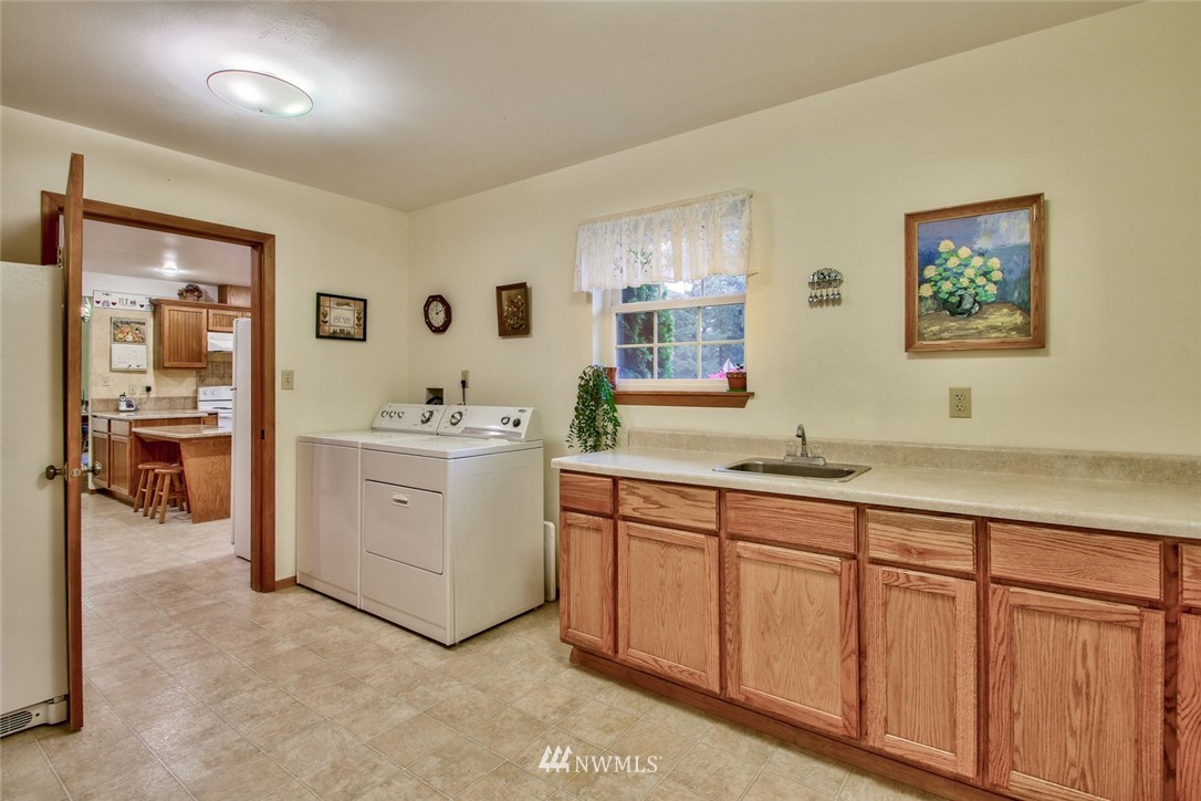 3766 Skarrup Road Sedro-Woolley, WA 98284 - Photo 11 of 24 Gallery Image 11