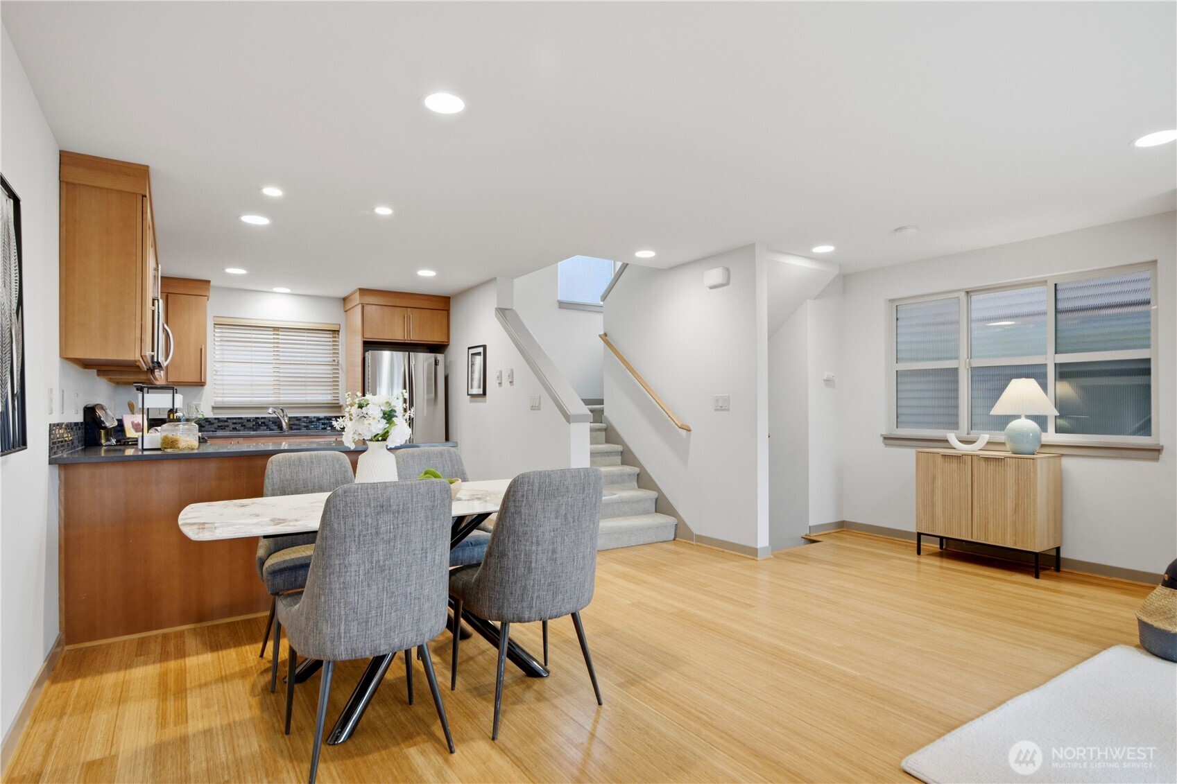 925 North 85th Street, Unit B Seattle, WA 98103 - Photo 5 of 20