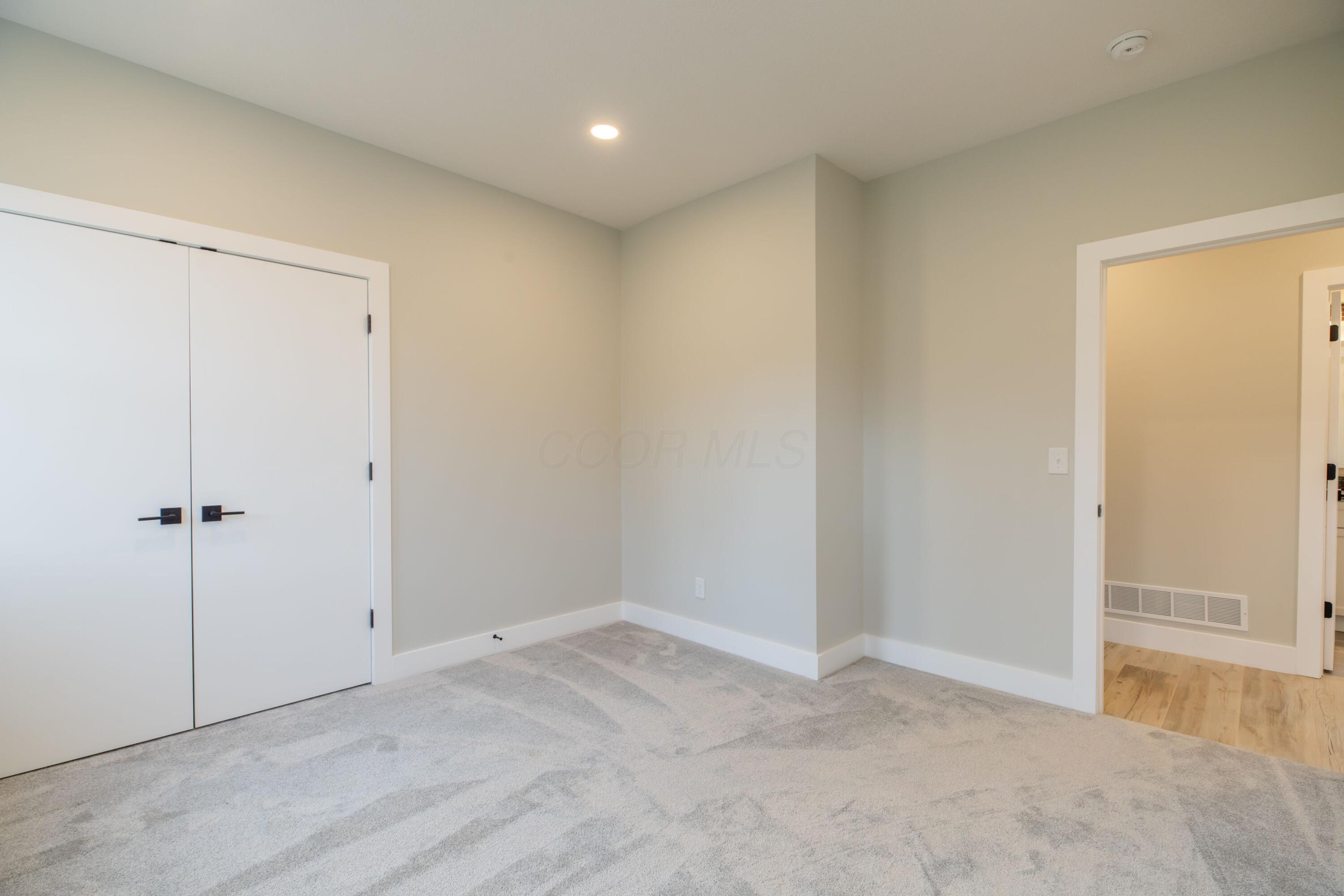 151 Apple Blossom Road Southwest Pataskala, OH 43062 - Photo 28 of 40 Bedroom 2