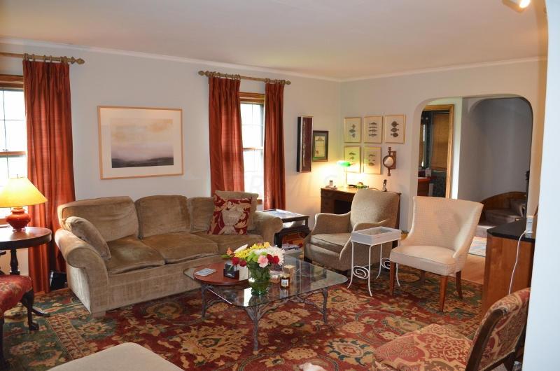 1115 Kingslea Road Columbus, OH 43209 - Photo 5 of 24 Gallery Image 5